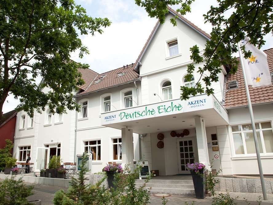 Akzent Hotel Deutsche Eiche Uelzen Exterior foto